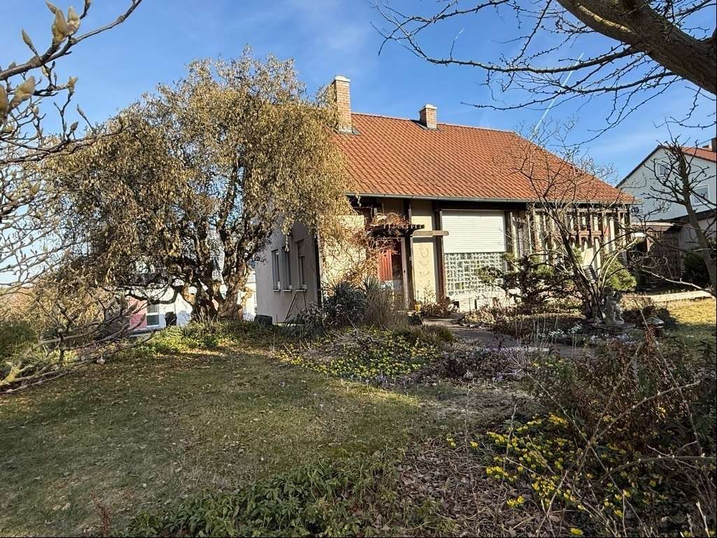 Seitenansicht - Einfamilienhaus in 90768 Fürth mit 120m² kaufen