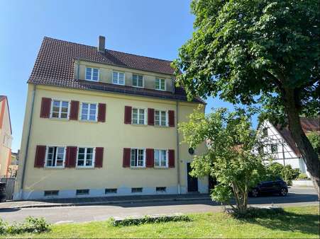 Haupthaus Nordansicht Eingangsbereich Haupthaus Nordansicht Eingangsbereich - Mehrfamilienhaus in 90411 Nürnberg mit 234m² kaufen