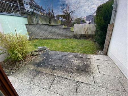 Terrasse mit Gartenanteil - Erdgeschosswohnung in 90556 Cadolzburg mit 62m² kaufen
