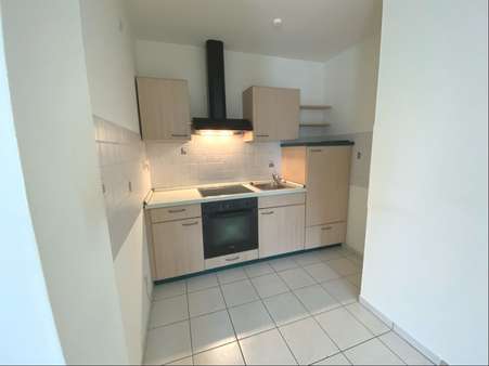 Küchenbereich mit EBK - Erdgeschosswohnung in 90556 Cadolzburg mit 62m² kaufen