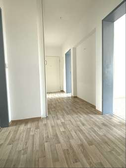 Flurblick - Etagenwohnung in 90513 Zirndorf mit 75m² kaufen