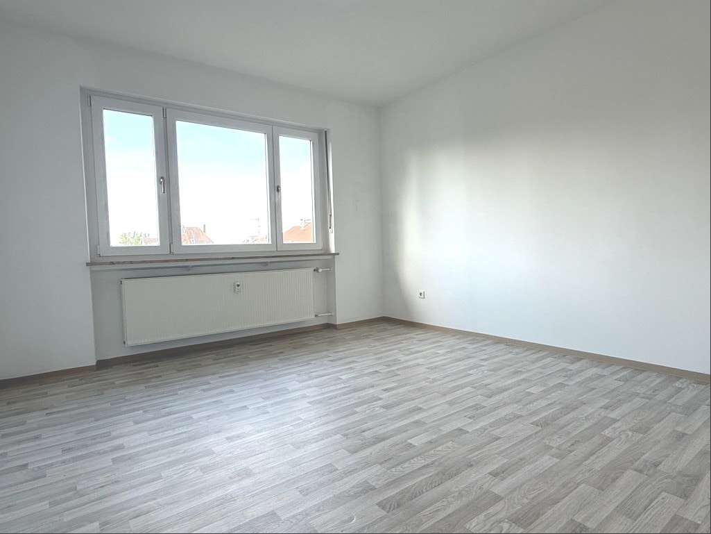 Schlafzimmer Schlafzimmer - Etagenwohnung in 90513 Zirndorf mit 75m² kaufen