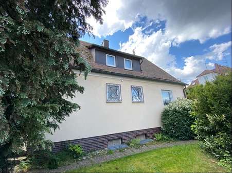 Ansicht Straßenseite Ansicht Straßenseite - Einfamilienhaus in 90556 Cadolzburg mit 138m² kaufen
