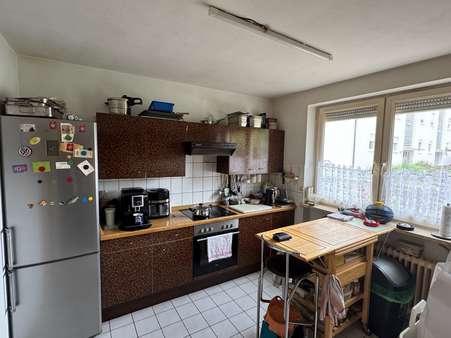 Blick in die Küche - Reihenmittelhaus in 90522 Oberasbach mit 102m² kaufen