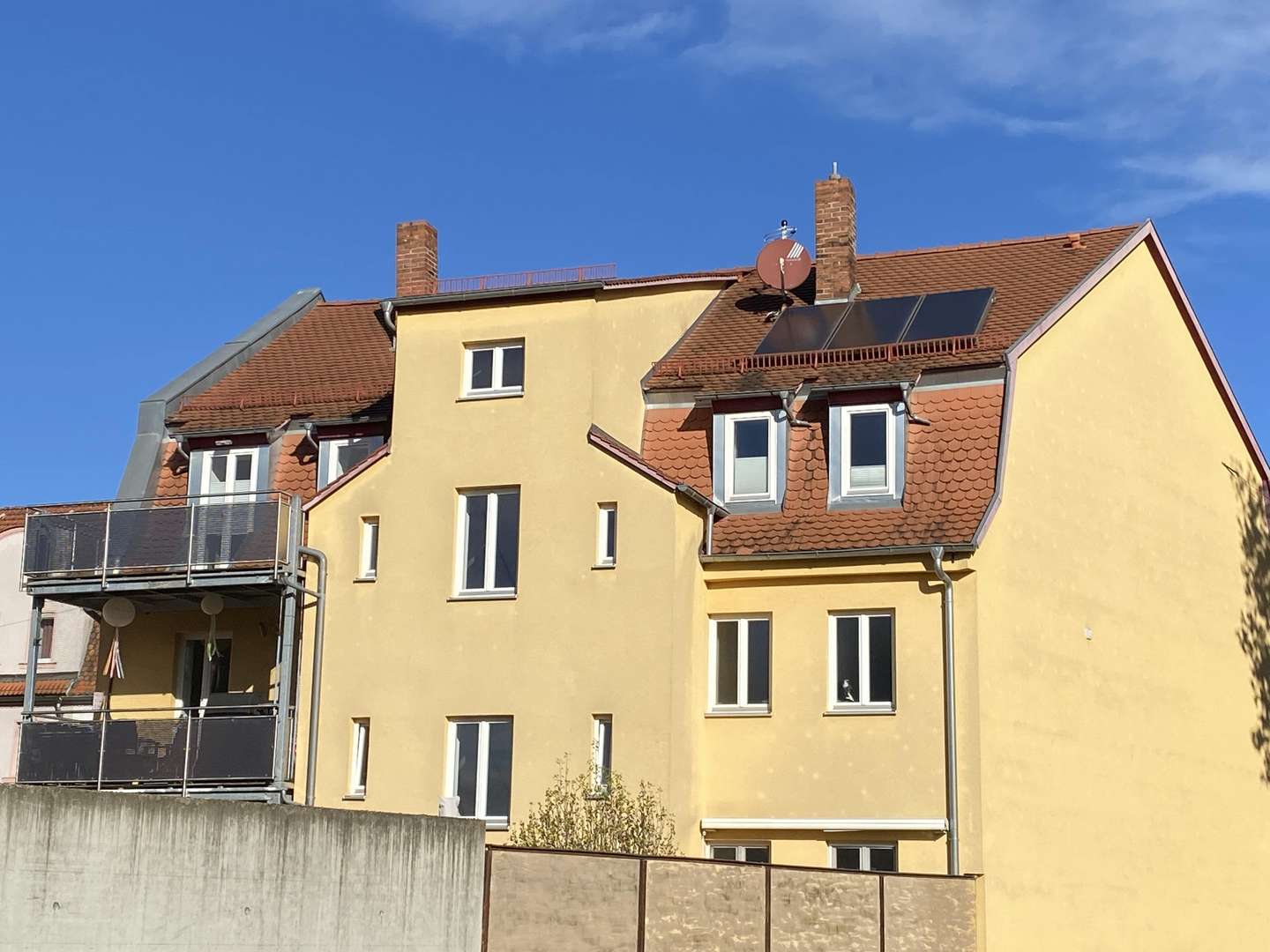 Ansicht - Dachgeschosswohnung in 90513 Zirndorf mit 120m² kaufen