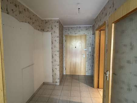 Flur Flur - Etagenwohnung in 90766 Fürth mit 56m² kaufen