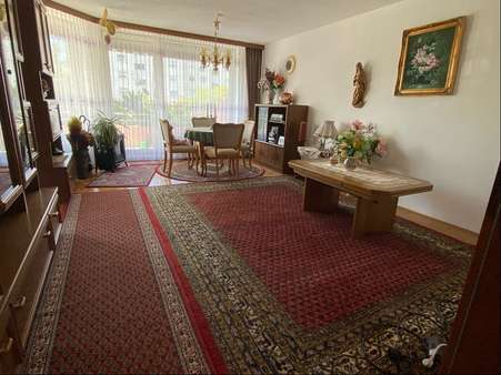 Wohnzimmer Wohnzimmer - Etagenwohnung in 90766 Fürth mit 57m² kaufen