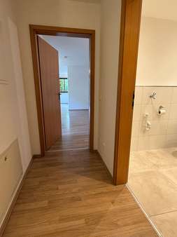 Flurblick Flurblick - Erdgeschosswohnung in 90766 Fürth, Eigenes Heim mit 57m² kaufen