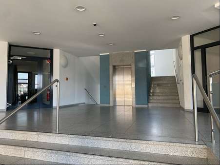 Eingangsbereich Eingangsbereich - Dachgeschosswohnung in 90762 Fürth mit 32m² kaufen