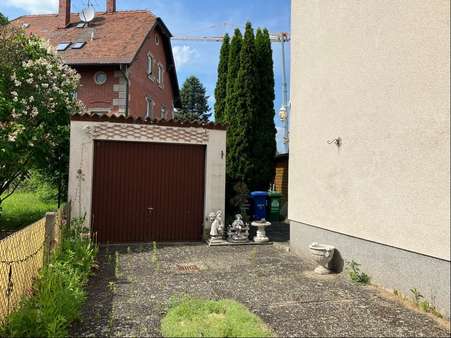 Garage - Doppelhaushälfte in 90768 Fürth mit 110m² kaufen