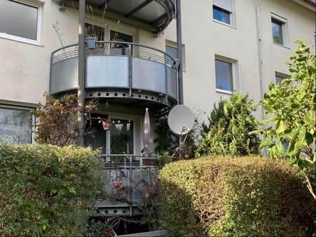 Balkonblick - Erdgeschosswohnung in 90763 Fürth mit 82m² kaufen