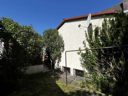 seitliche Ansicht Anbau - Einfamilienhaus in 90513 Zirndorf mit 190m² kaufen