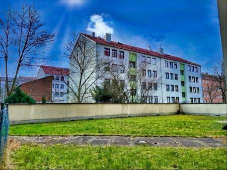 Außenbereich - Etagenwohnung in 90763 Fürth mit 106m² kaufen