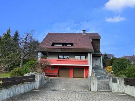 Titelbild - Einfamilienhaus in 90556 Cadolzburg mit 234m² kaufen
