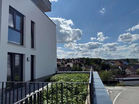 Impressionen Blick fertiggestelltes Haus B - Erdgeschosswohnung in 90574 Roßtal mit 59m² kaufen