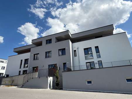 Impressionen fertiggestelltes Haus B - Erdgeschosswohnung in 90574 Roßtal mit 59m² kaufen