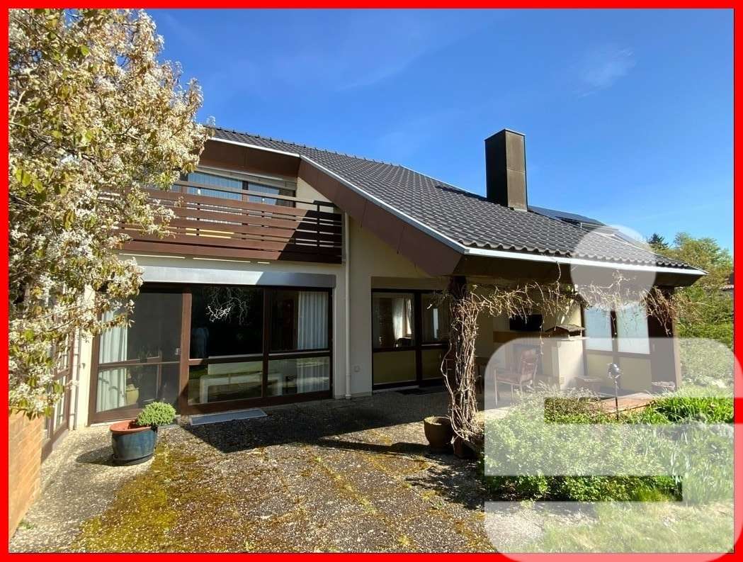 Südansicht mit Terrasse Südansicht mit Terrasse - Einfamilienhaus in 97215 Uffenheim mit 187m² kaufen