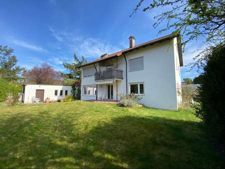 Haus - Ansicht - Süden - Mehrfamilienhaus in 91056 Erlangen mit 246m² kaufen