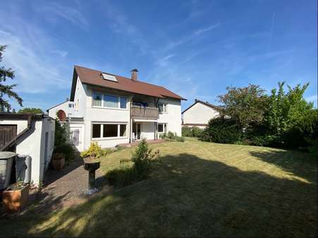 Haus - Ansicht - Westen - Mehrfamilienhaus in 91056 Erlangen mit 246m² kaufen