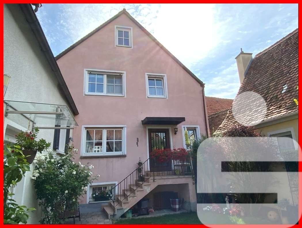 Hauseingang Hauseingang - Einfamilienhaus in 91438 Bad Windsheim mit 119m² kaufen