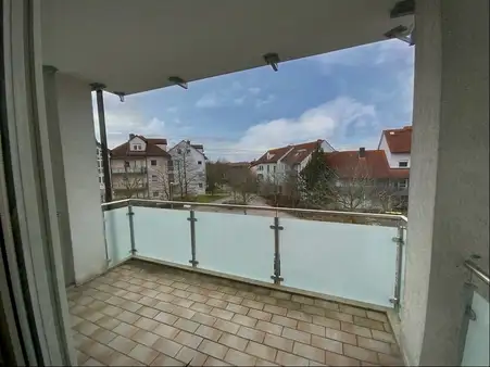 Großzügige 4-Zi.-ETW mit schönem Balkon in Bad Windsheim