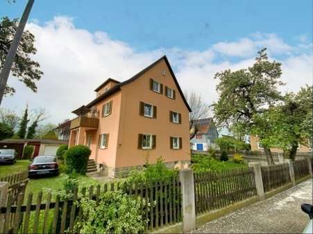 Nord-Ost-Ansicht - Zweifamilienhaus in 91438 Bad Windsheim mit 190m² kaufen