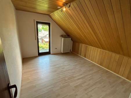 Zimmer OG Zimmer OG - Doppelhaushälfte in 91056 Erlangen mit 122m² kaufen
