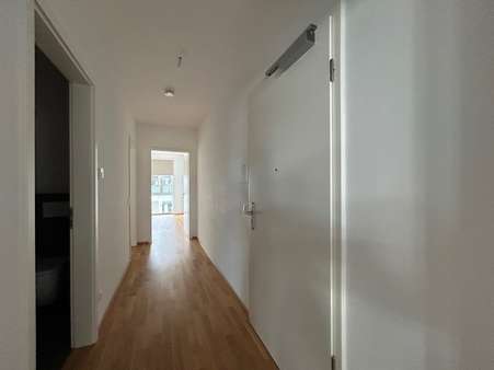 Flur Flur - Etagenwohnung in 91074 Herzogenaurach mit 84m² kaufen