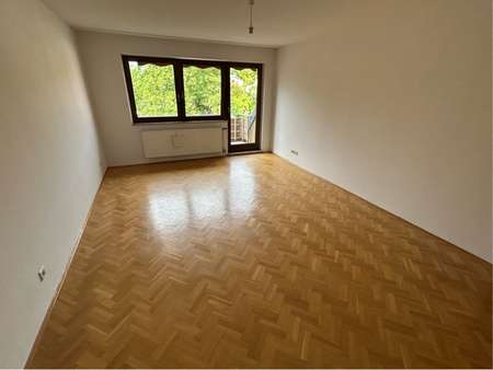 Wohnen Wohnen - Dachgeschosswohnung in 91054 Erlangen mit 78m² kaufen
