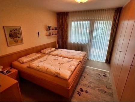 Schlafen Schlafen - Etagenwohnung in 91052 Erlangen mit 74m² kaufen