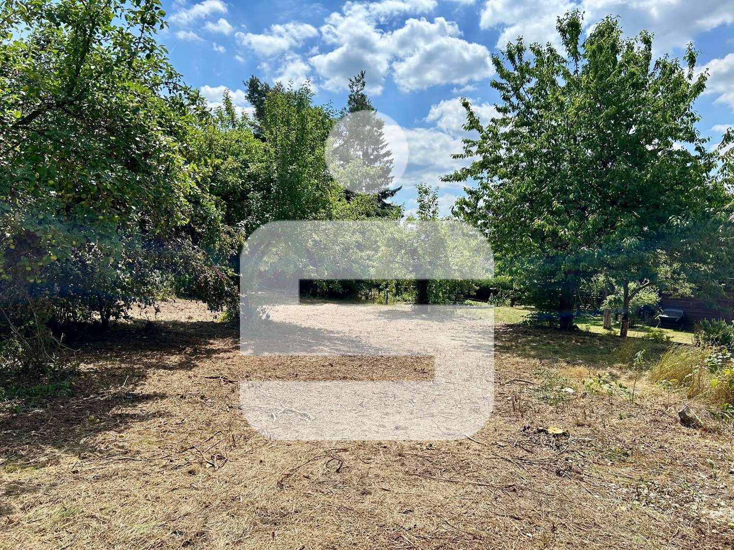 Titel Titel - Grundstück in 91056 Erlangen mit 652m² kaufen
