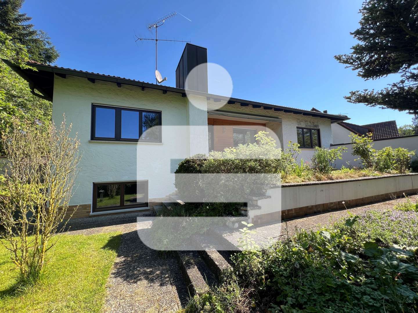 Ansicht - Einfamilienhaus in 91056 Erlangen mit 100m² kaufen