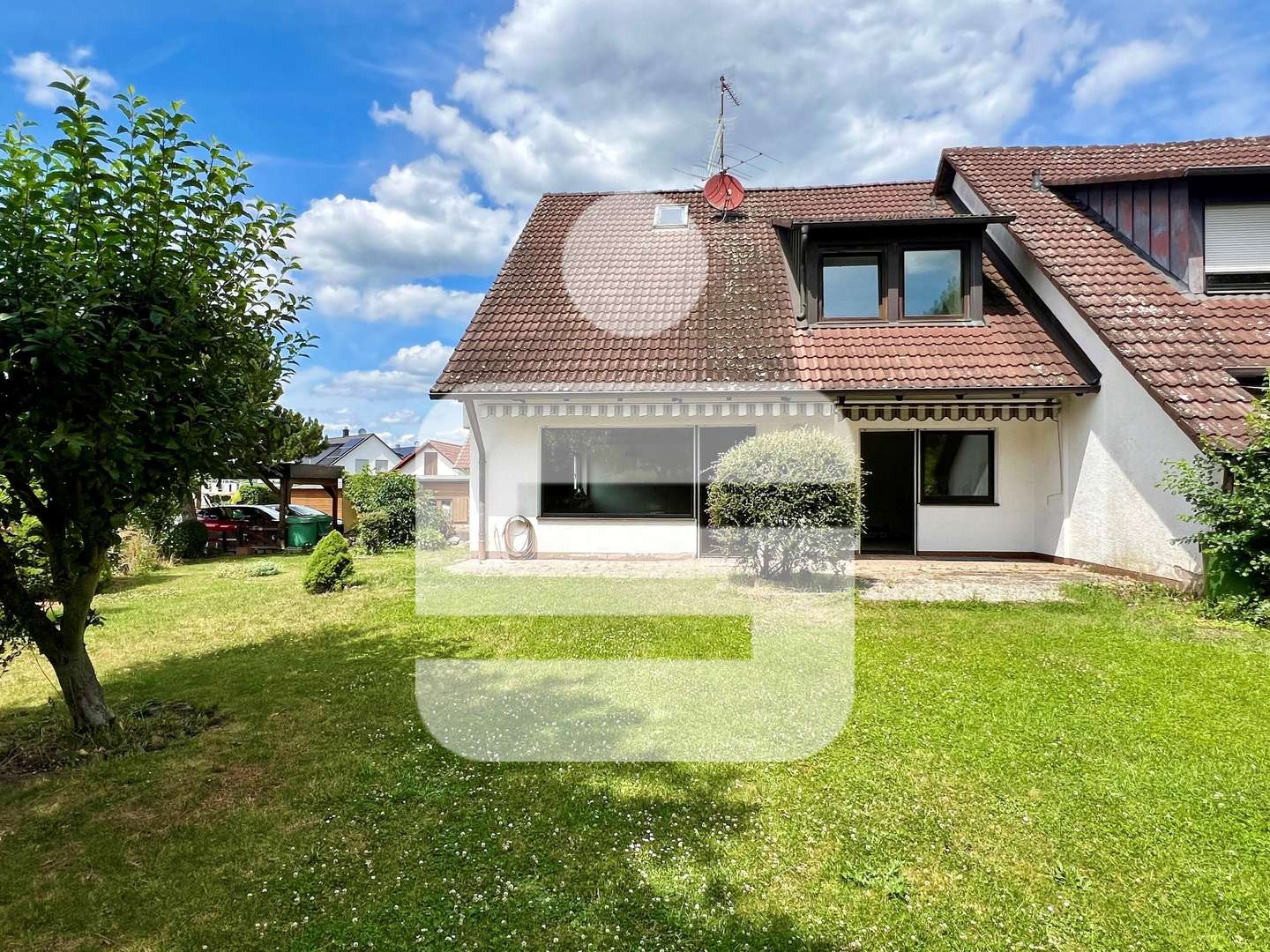 Titel - Doppelhaushälfte in 91093 Heßdorf mit 138m² kaufen