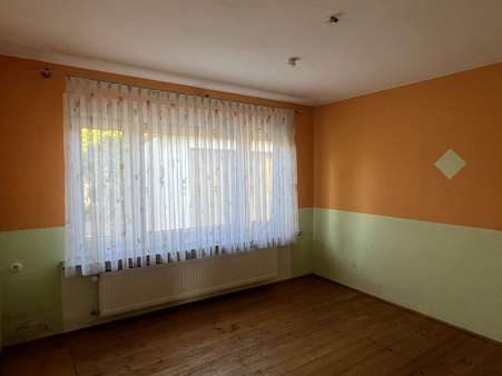 Zimmer im EG - Doppelhaushälfte in 91058 Erlangen mit 105m² kaufen