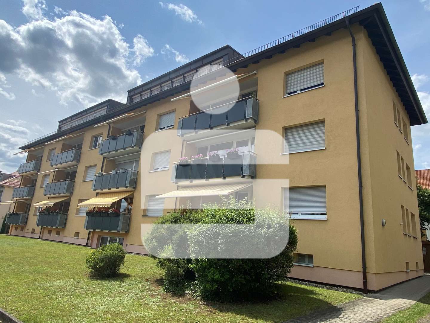 Titelbild - Etagenwohnung in 90537 Feucht mit 76m² kaufen