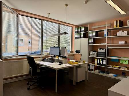 Büro 1 - Büro in 96132 Schlüsselfeld mit 464m² kaufen
