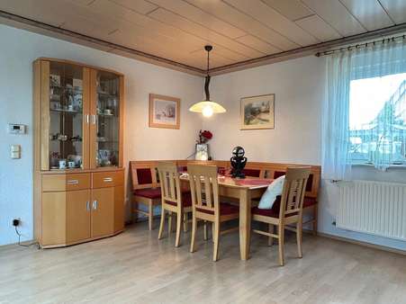 Essbereich im EG - Einfamilienhaus in 91058 Erlangen mit 139m² kaufen
