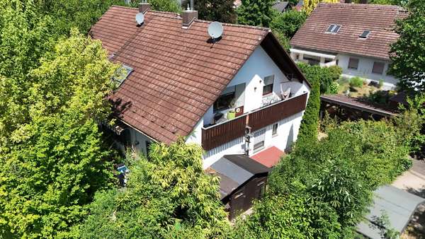 Blick auf die sonnige Loggia - Doppelhaushälfte in 91077 Neunkirchen mit 159m² kaufen