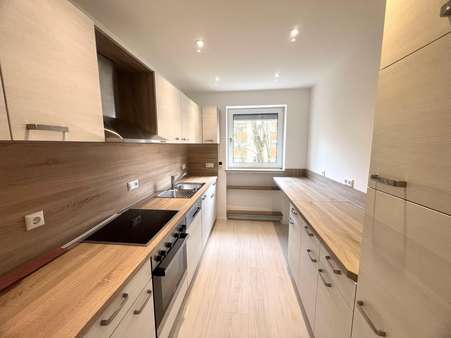 Küche - Etagenwohnung in 90449 Nürnberg mit 68m² mieten