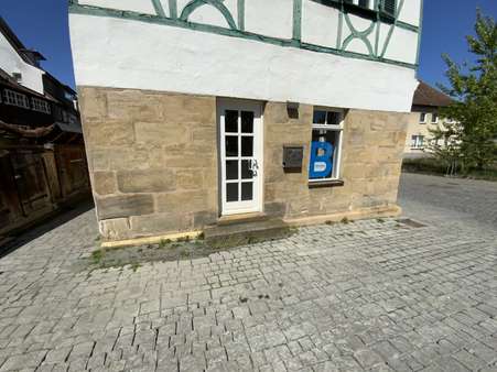 Eingang Gewerbe - Mehrfamilienhaus in 91301 Forchheim mit 78m² kaufen