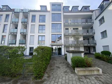 Hauseingang Nr. 44 Hauseingang Nr. 44 - Galerie in 90451 Nürnberg mit 68m² kaufen