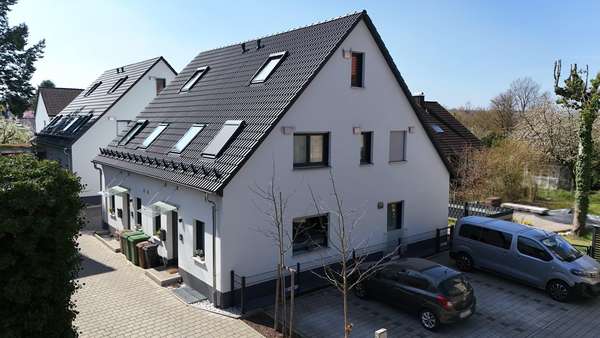 Hausansicht - Doppelhaushälfte in 90542 Eckental mit 113m² kaufen