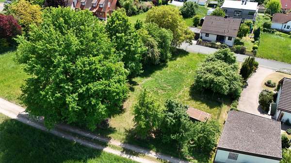 Grundstück - Grundstück in 91330 Eggolsheim mit 1082m² kaufen