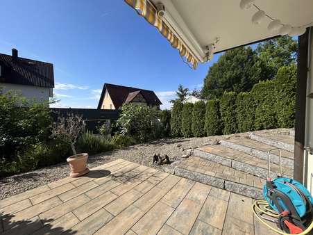 Terrasse Terrasse - Reiheneckhaus in 91352 Hallerndorf mit 155m² mieten