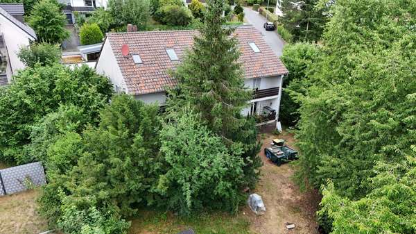 Hausansicht Hausansicht - Zweifamilienhaus in 91320 Ebermannstadt mit 260m² kaufen