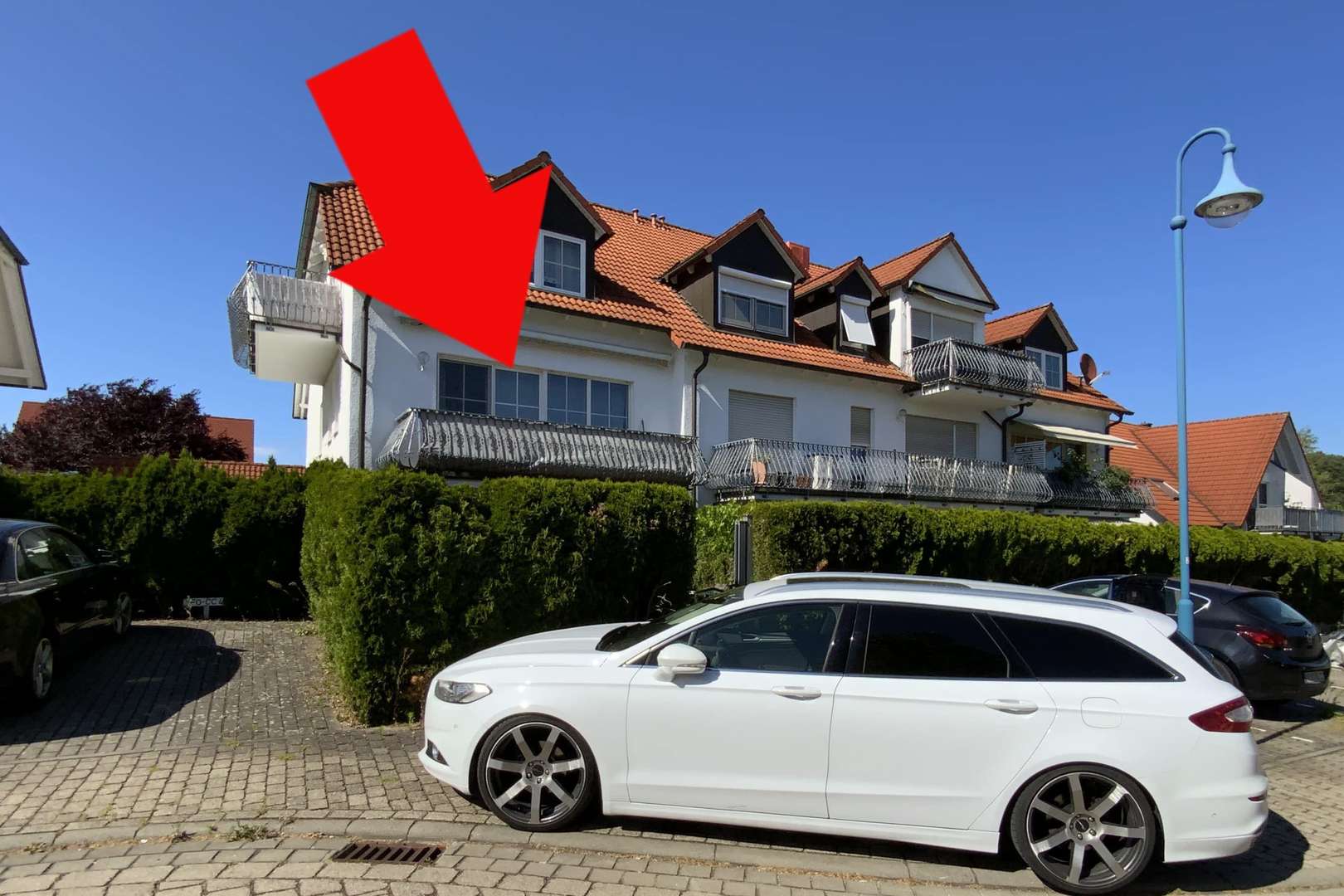Hausansicht - Etagenwohnung in 91336 Heroldsbach mit 90m² kaufen