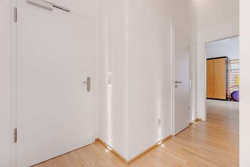 Wohnungseingang - Etagenwohnung in 91301 Forchheim mit 102m² mieten