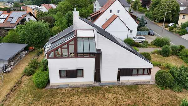 Hausansicht - Einfamilienhaus in 91356 Kirchehrenbach mit 155m² kaufen