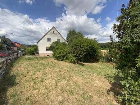 Garten I Garten I - Doppelhaushälfte in 91338 Igensdorf mit 85m² kaufen