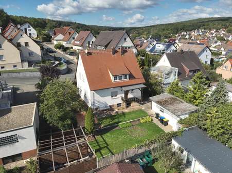 Hausansicht Hausansicht - Einfamilienhaus in 91301 Forchheim mit 136m² kaufen